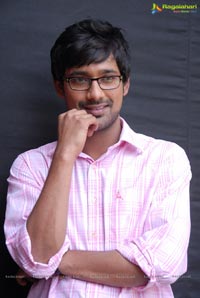 Varun Sandesh Abbayi Class Ammayi Class