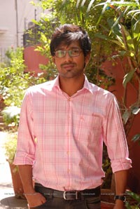 Varun Sandesh Abbayi Class Ammayi Class