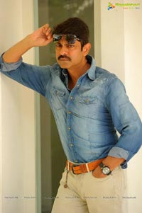 Jagapathi Babu Siva Thandavam