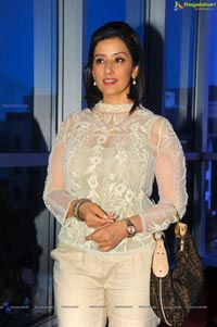 Manisha Koirala Bhoot Returns