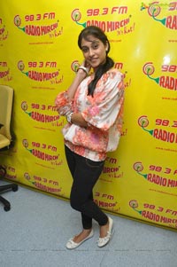 Regina Cassandra Radio Mirchi