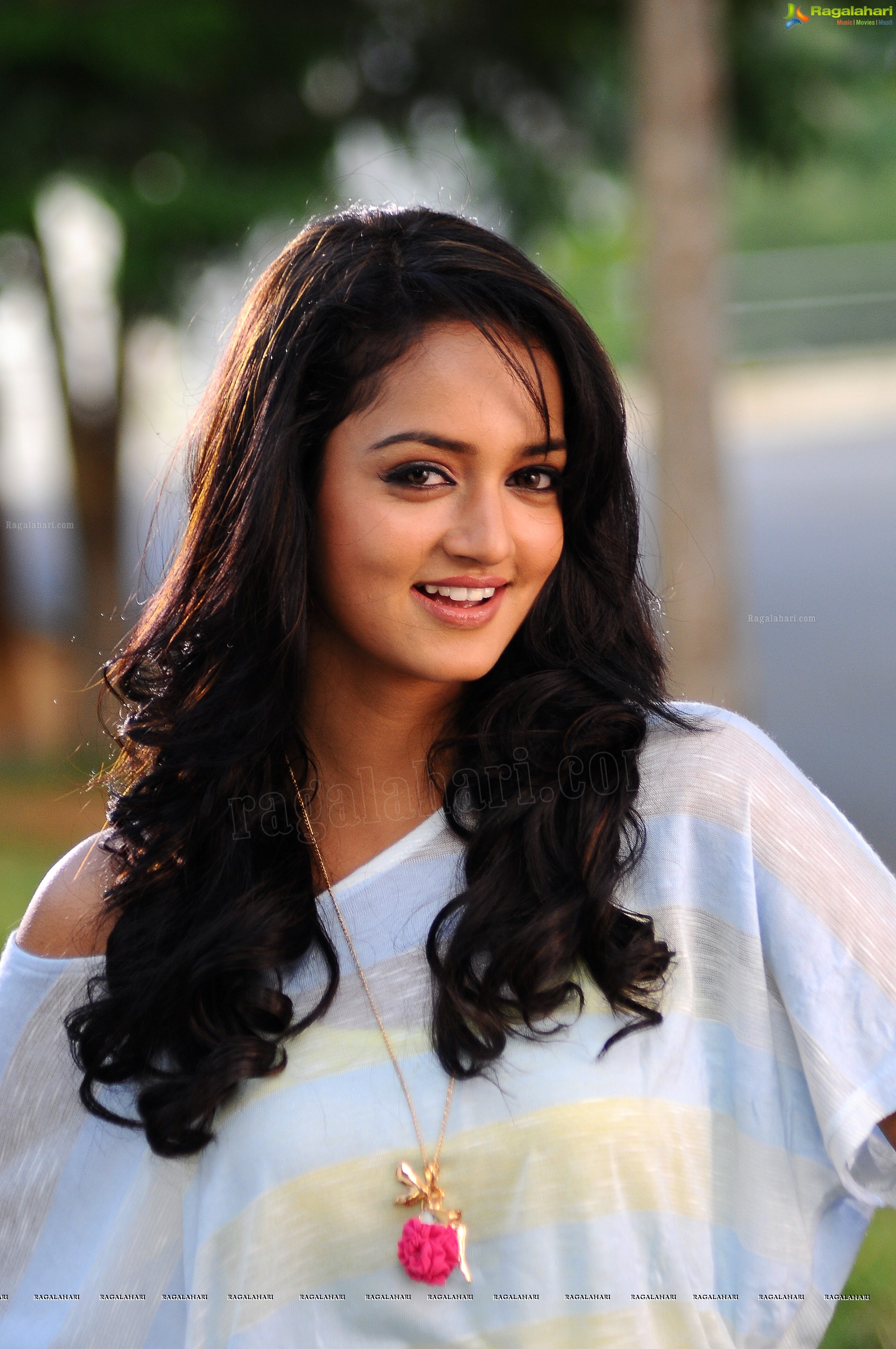 Shanvi Srivastava (High Definition)