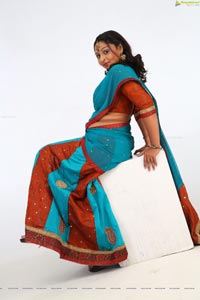 Divya Prabha Hot Saree Stills