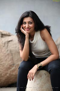 Hamsa Nandini HD Photos