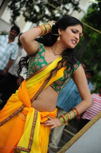 Manjina Hani Heroine Haripriya