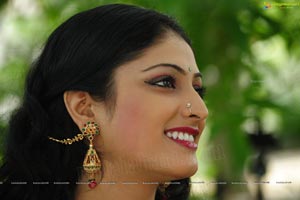 Manjina Hani Heroine Haripriya