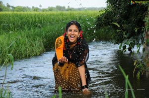 Chandini Tamilarasan in Kaali Charan