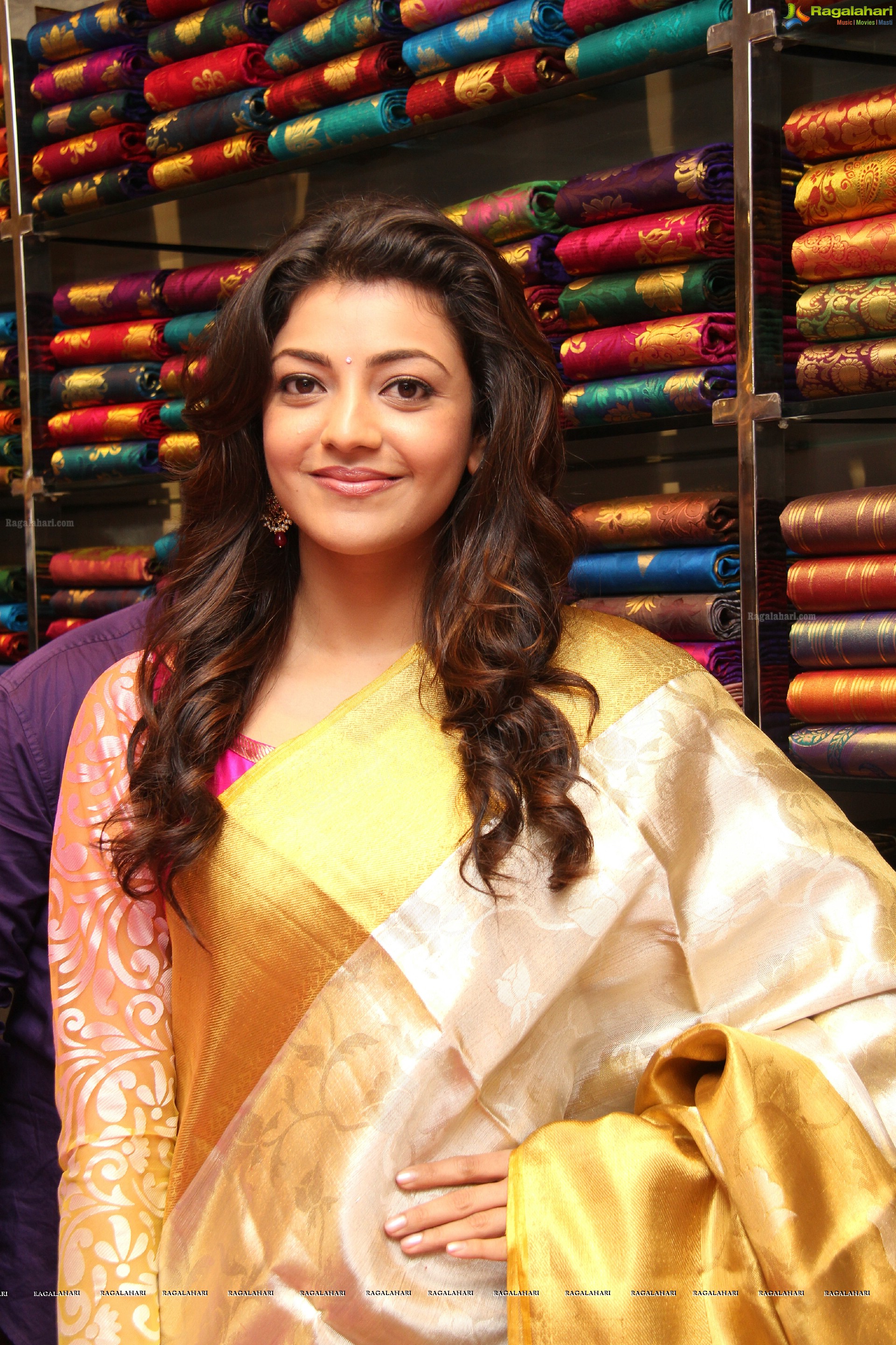 Kajal Aggarwal in Pink Saree at Kalanikethan, Hyderabad, Exclusive HD Photos