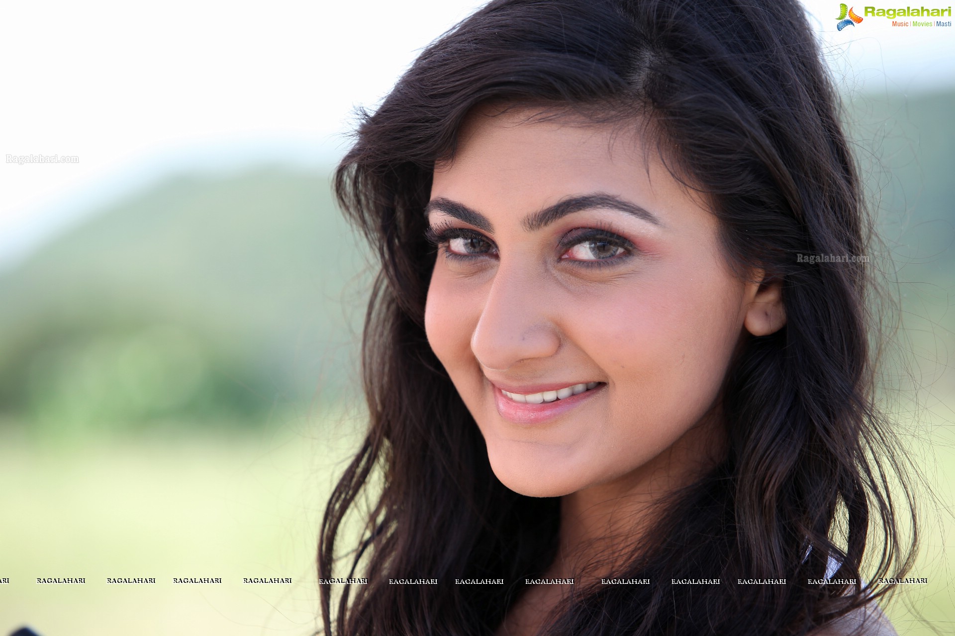 Neelam Upadhyaya (High Definition)