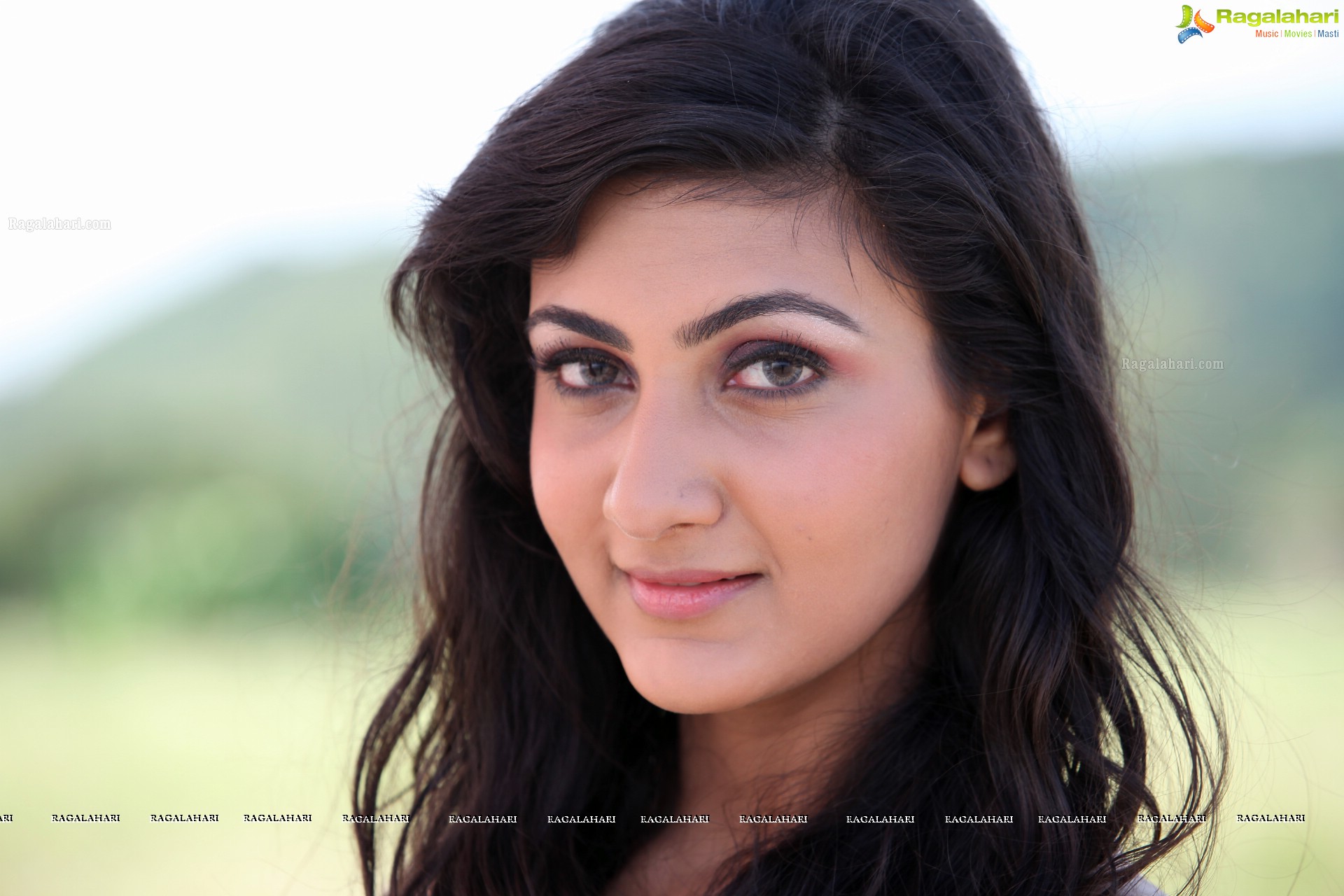 Neelam Upadhyaya (High Definition)