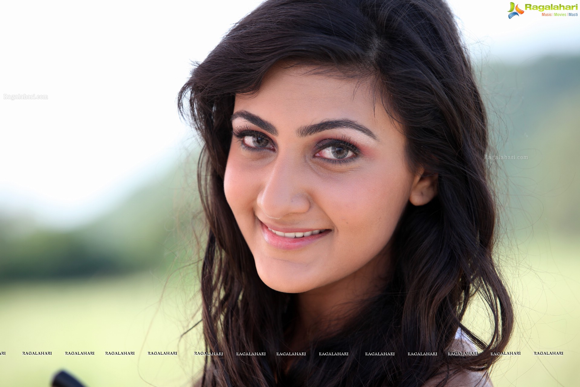 Neelam Upadhyaya (High Definition)