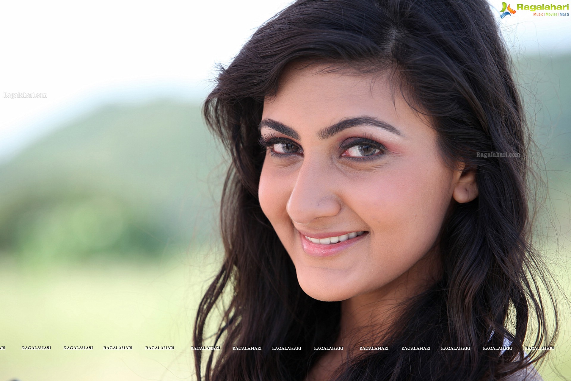 Neelam Upadhyaya (High Definition)