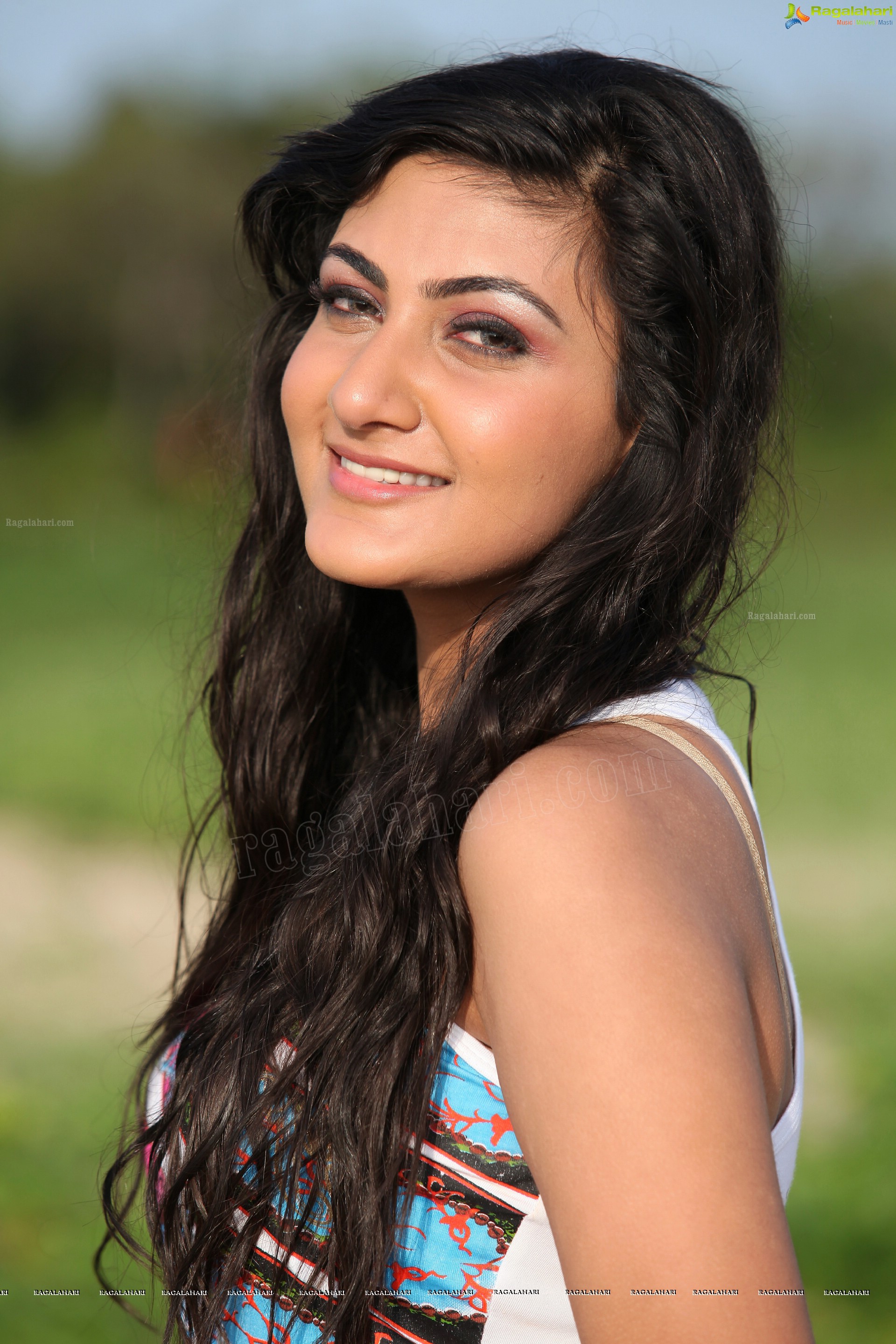 Neelam Upadhyaya (High Definition)