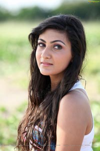 Neelam Upadhyaya High Definition Photos