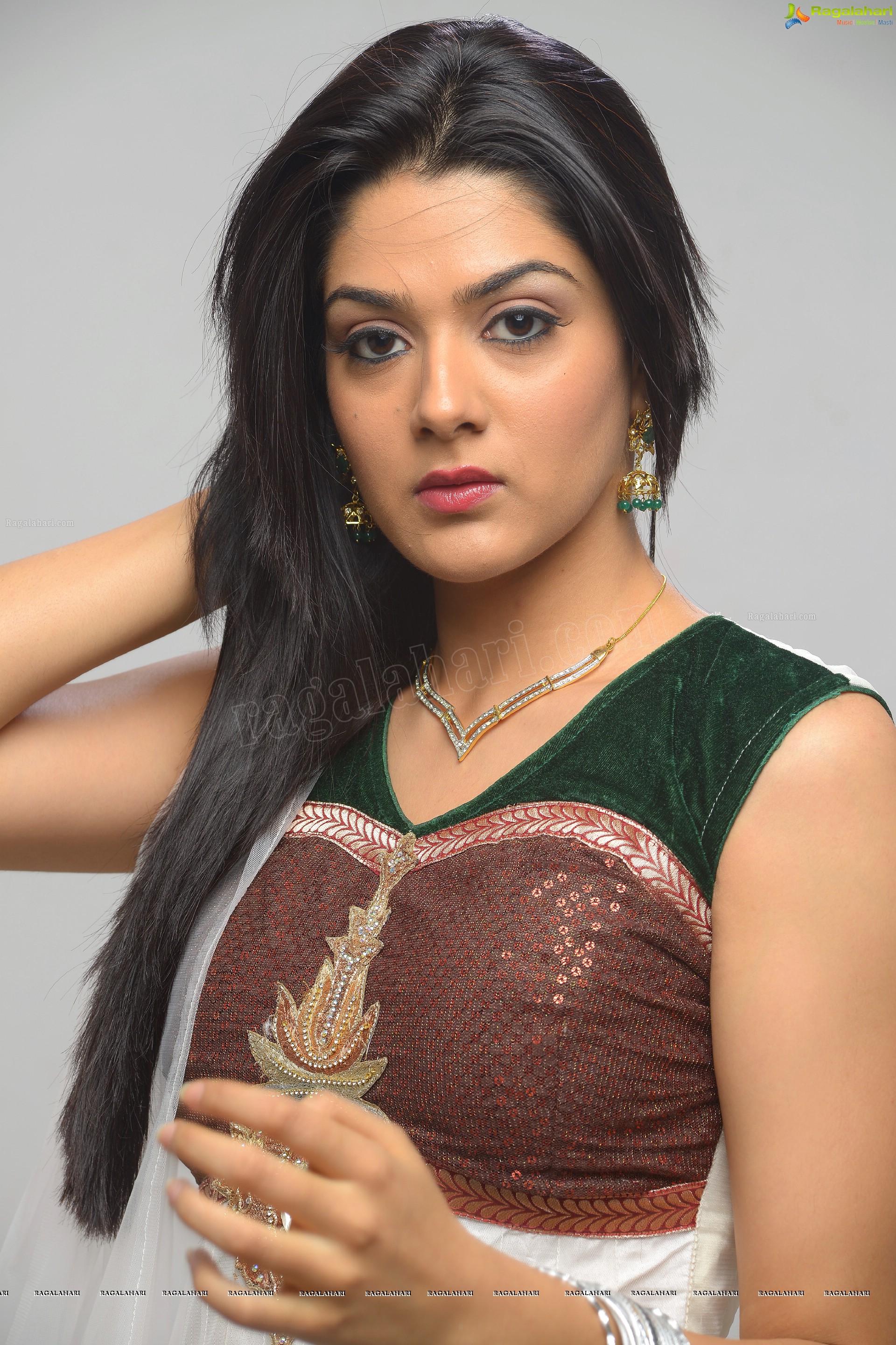 Sakshi Chaudhary (High Definition)