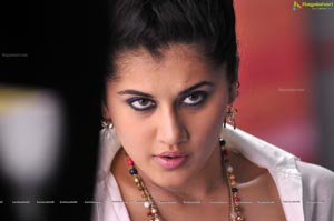 Taapsee in Arrambam High Definition Photos