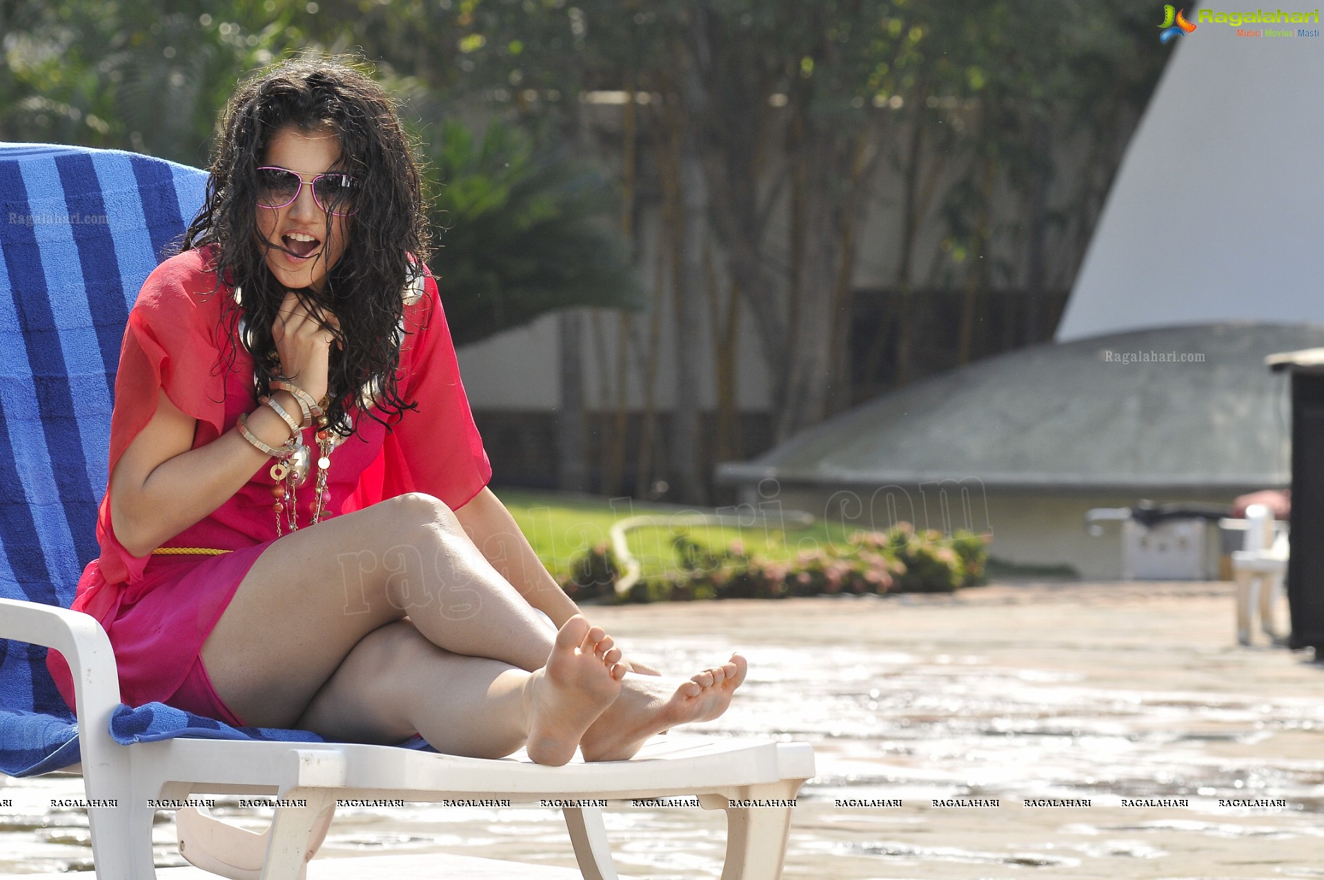 Taapsee (High Definition)