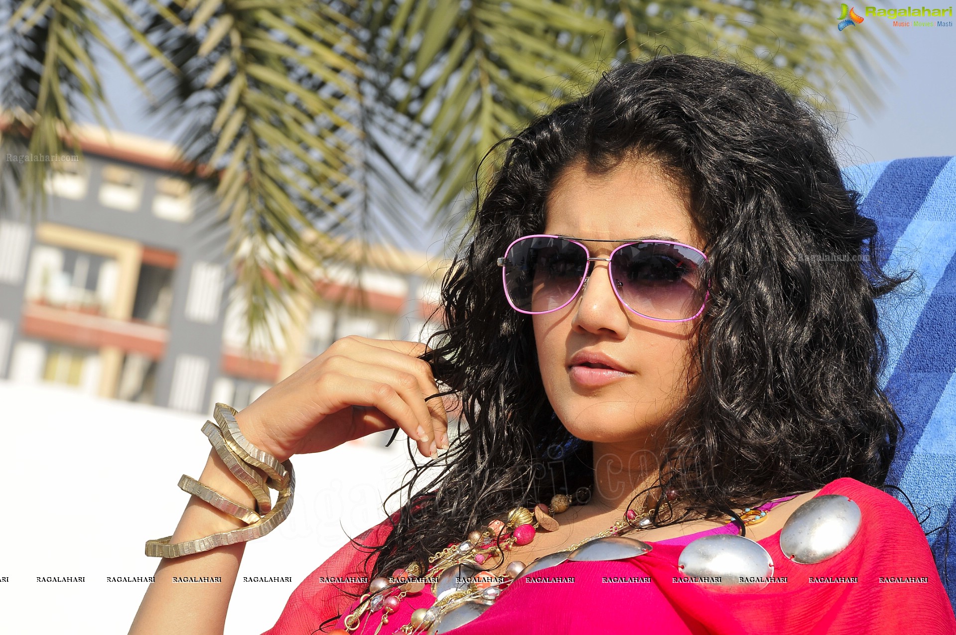 Taapsee (High Definition)