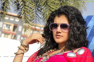 Taapsee Veera High Definition Wallpapers