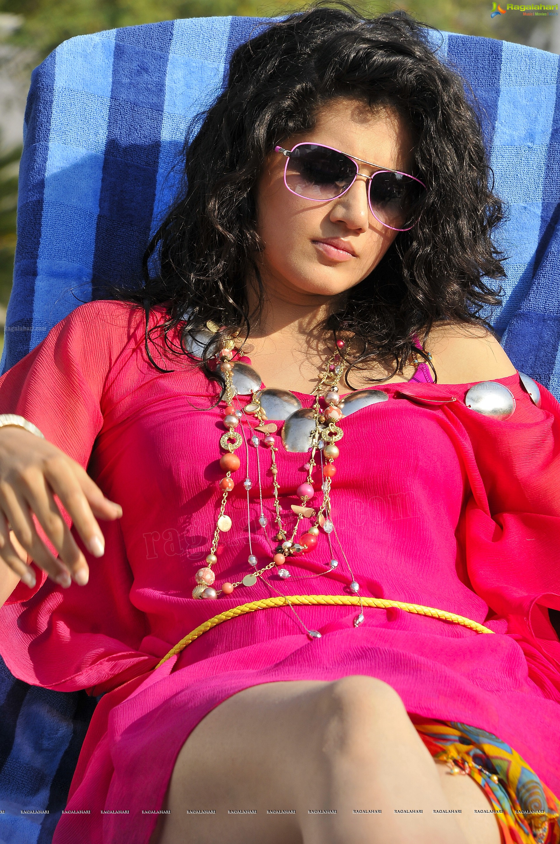 Taapsee (High Definition)