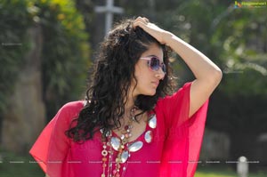 Taapsee Veera High Definition Wallpapers