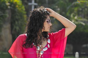 Taapsee Veera High Definition Wallpapers