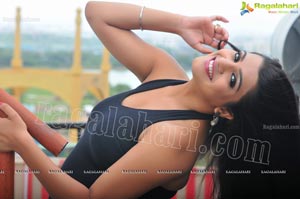 Tashu Kaushik Exclusive Shoot