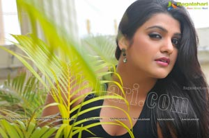 Tashu Kaushik Exclusive Shoot