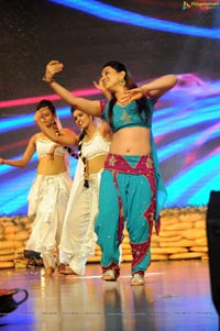 Aksha Pardasany at Varna Audio Release