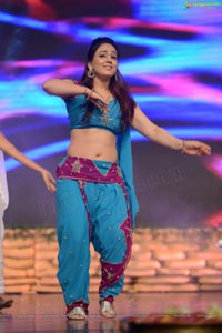 Aksha Pardasany at Varna Audio Release