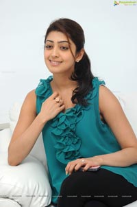 Pranitha Subhash High Quality Photos