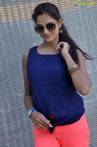 Aadu Magadra Bujji Heroine Asmita Sood