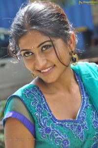 Adhee Lekka Heroine Akshaya