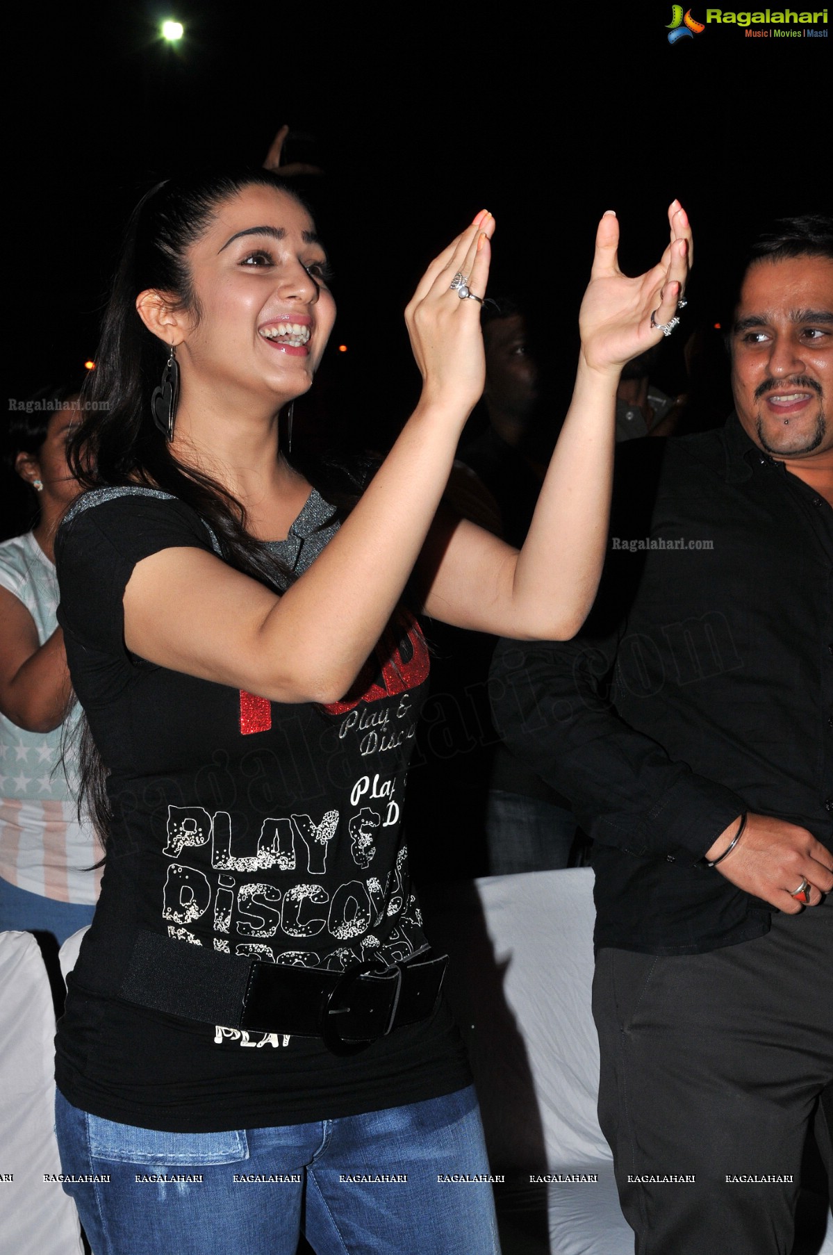 Charmi Hungama at Vishal-Shekhar Live In Concert