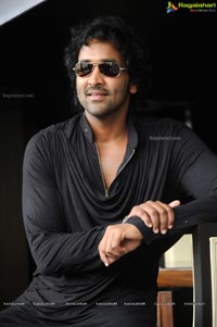 Dhee Hero Vishnu Manchu