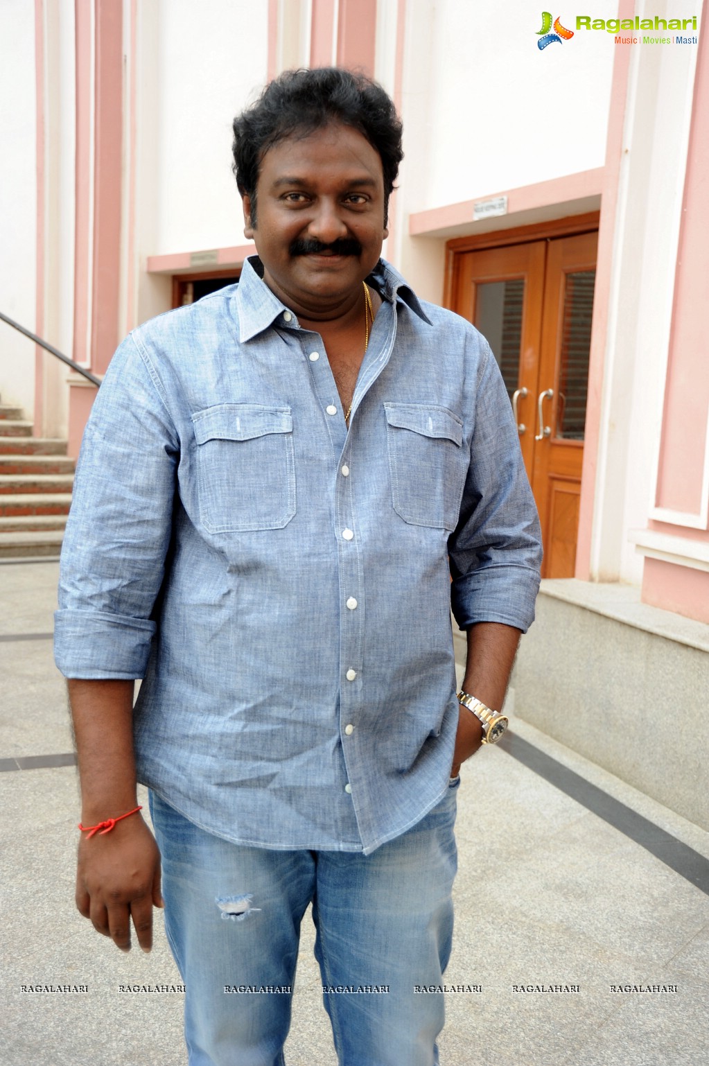 VV Vinayak