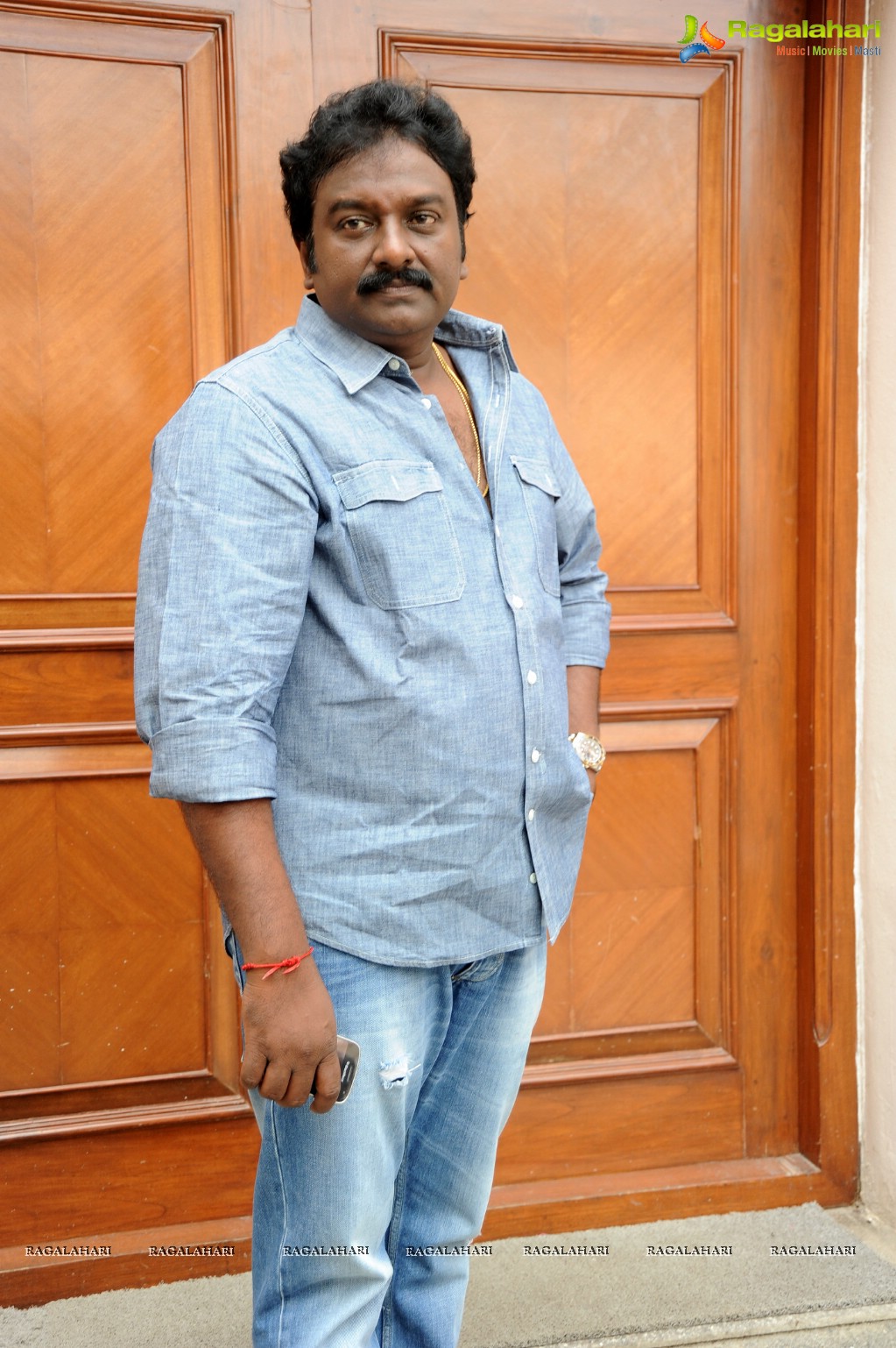 VV Vinayak