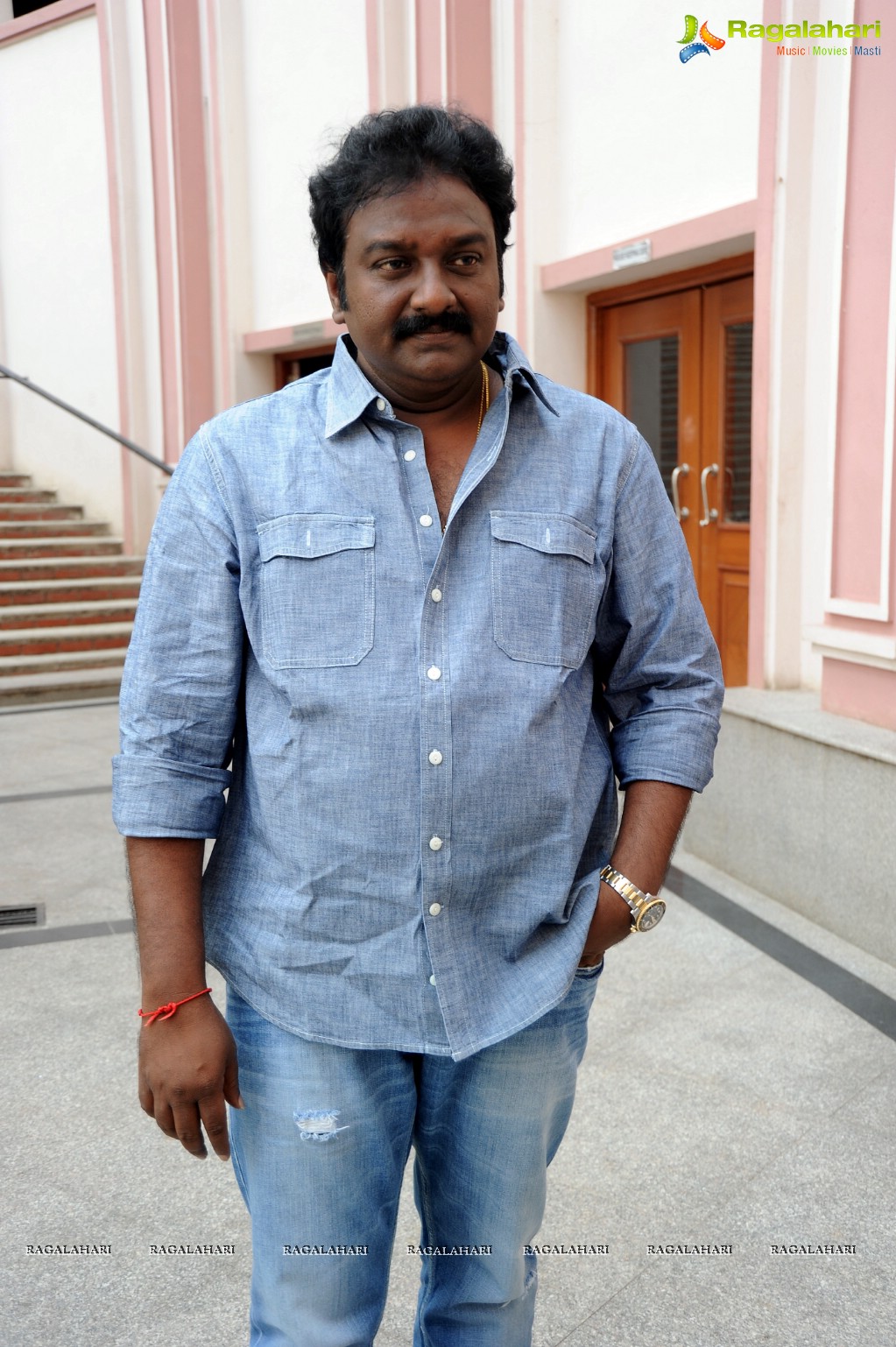 VV Vinayak