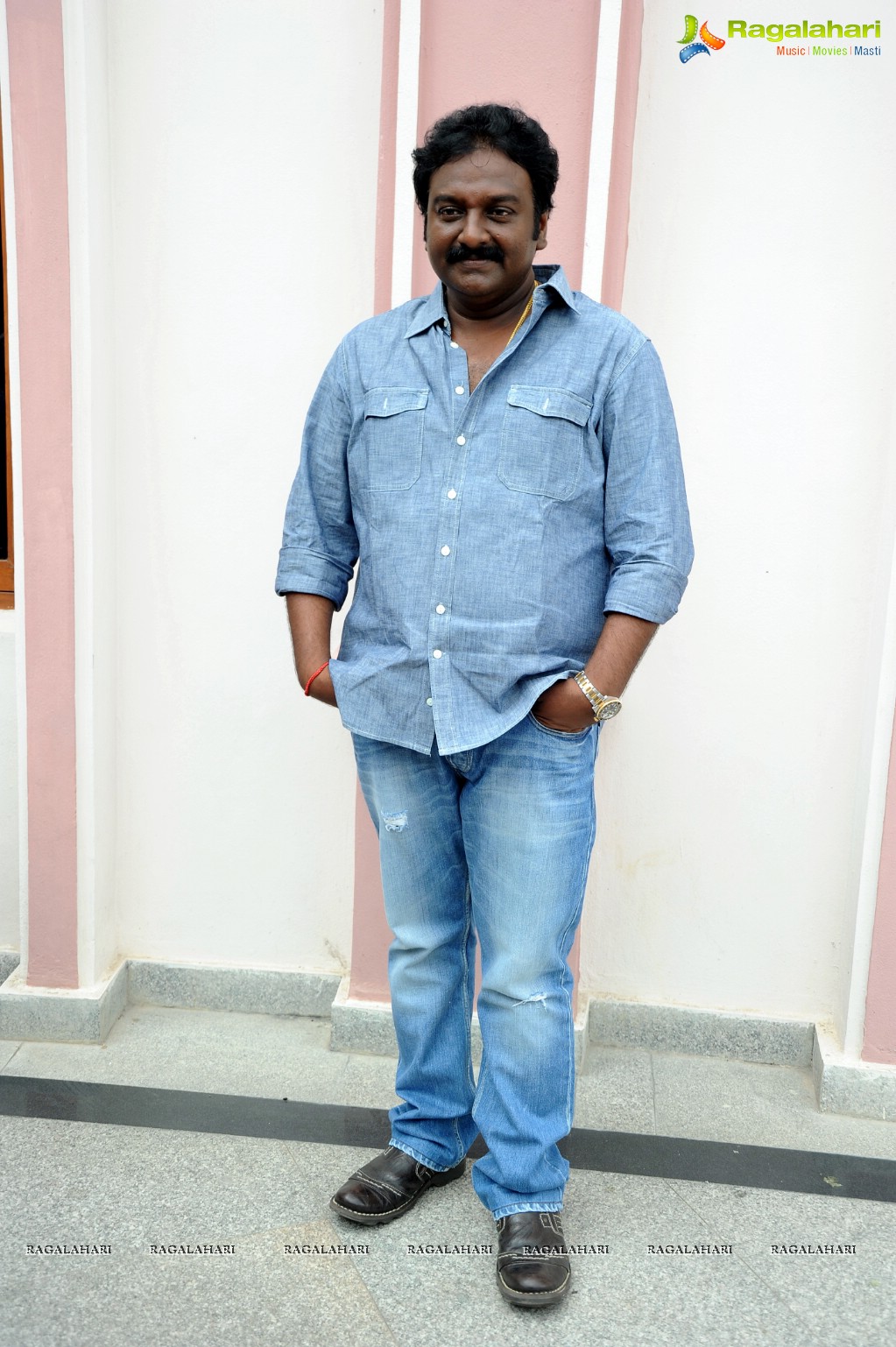 VV Vinayak