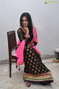 Geetha Bhagat Photos
