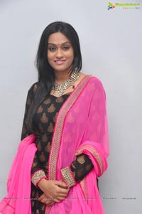 Geetha Bhagat Photos