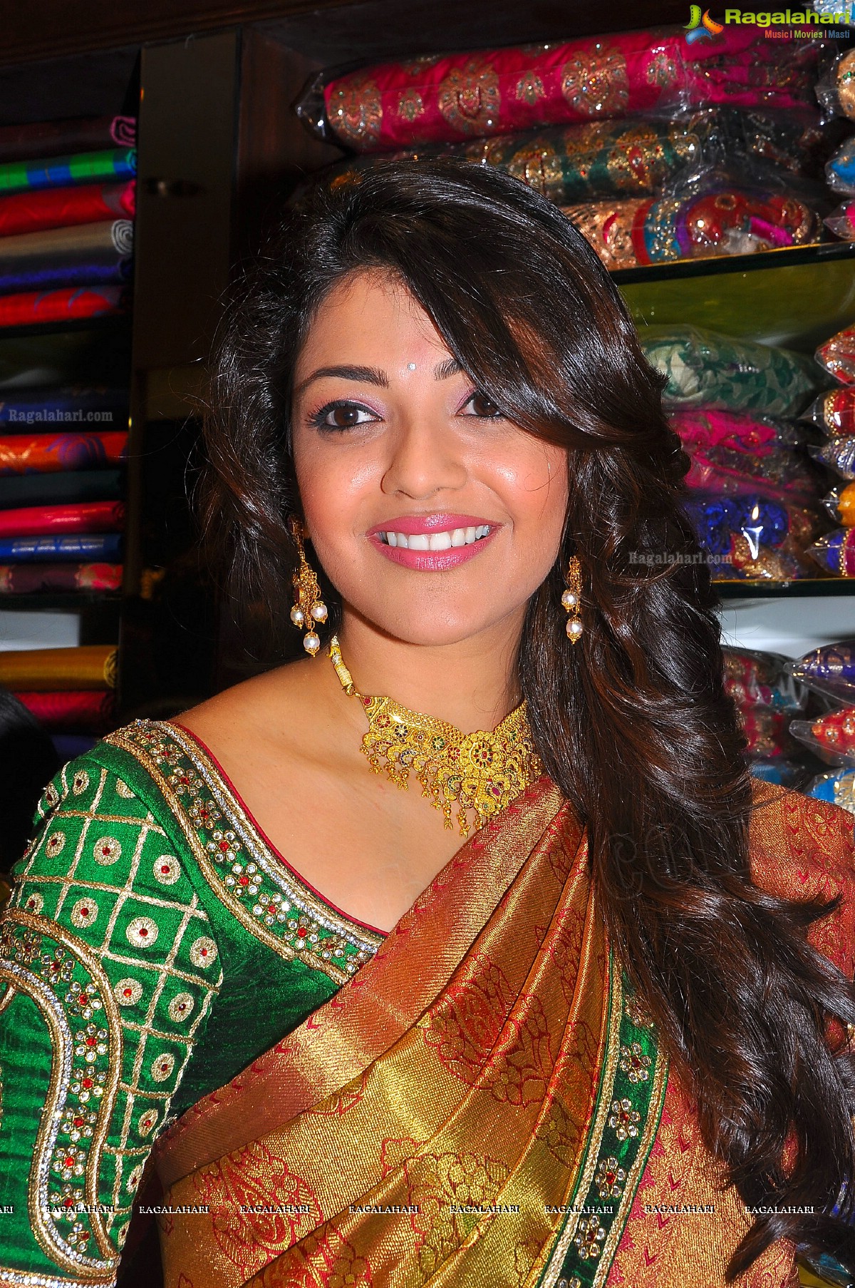 Kajal Aggarwal in Traditional Saree at Chennai Shopping Mall, Hyderabad, Images