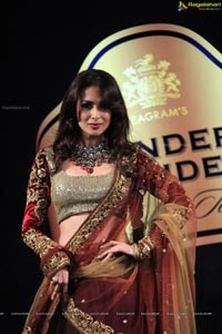 Malaika Arora Khan at Blenders Pride Fashion Tour 2013