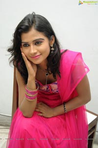 Oka Hindu Oka Muslim Heroine Pallavi Sreshtha Photos