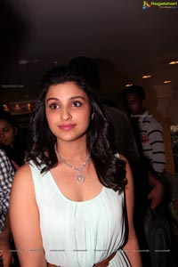 Parineeti Chopra Unseen Photos