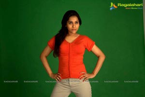 Rashmi Gautam Hot Photos