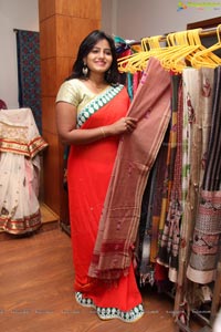 Heroine Tanusha in Red Saree