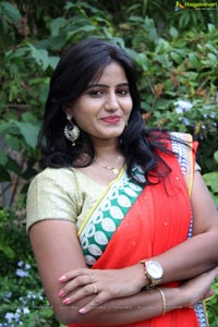 Heroine Tanusha in Red Saree