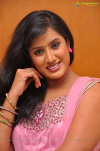 Telugu TV Artist Sravani Photos