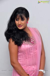 Telugu TV Artist Sravani Photos